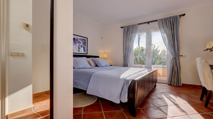 Image No.6-Propriété de 3 chambres à vendre à Casares
