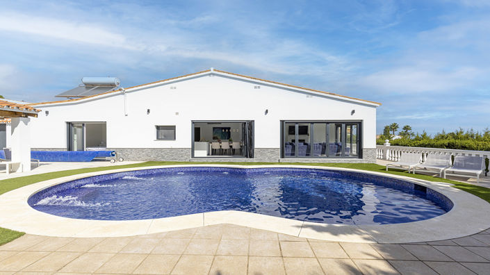 Image No.9-4 Bed Bungalow for sale