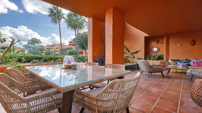 Image No.13-3 Bed Property for sale