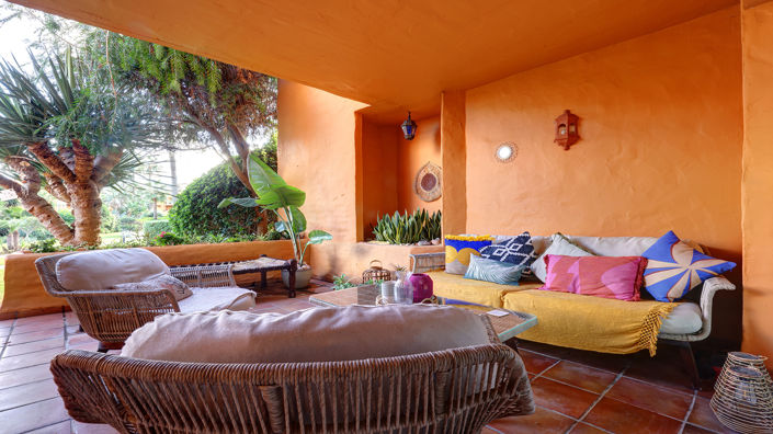 Image No.14-3 Bed Property for sale