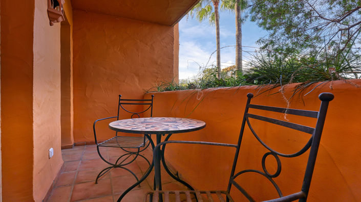 Image No.27-3 Bed Property for sale