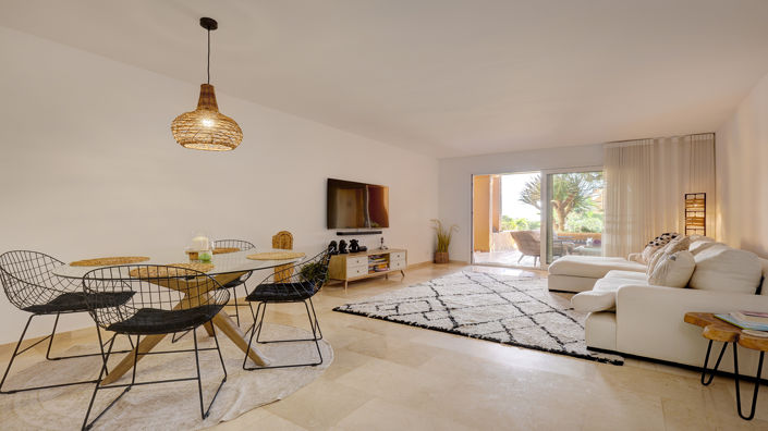 Image No.29-3 Bed Property for sale