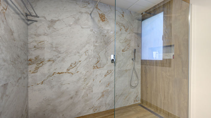 Image No.20-3 Bed Property for sale