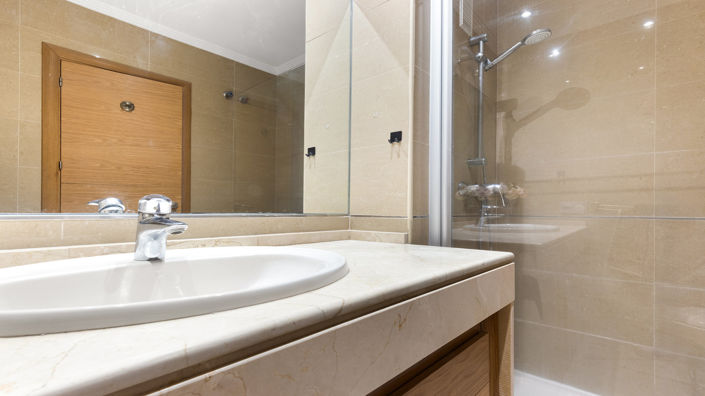 Image No.11-2 Bed Apartment for sale