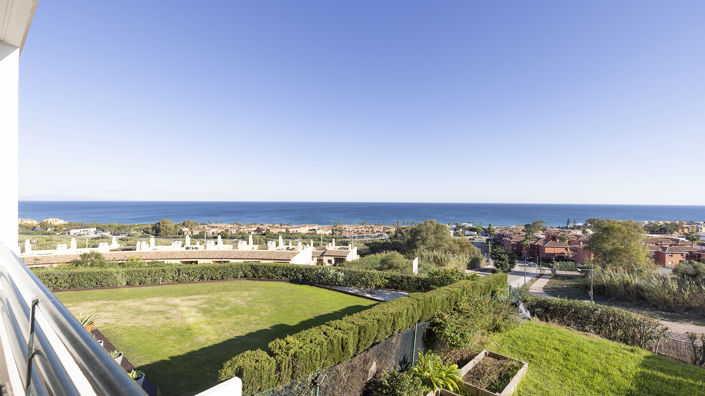 Image No.18-2 Bed Apartment for sale