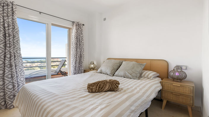 Image No.3-2 Bed Apartment for sale