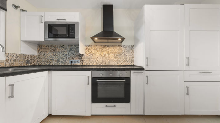 Image No.8-2 Bed Apartment for sale