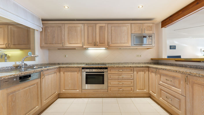 Image No.10-2 Bed Apartment for sale