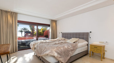 b98le8d7m9k3degpefzhs0lif8u4xzvzhwxtmggyekxx9