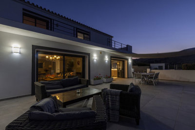 b98le8d7m9k3degpefzhs0lif8u4xzvzhwxtmggyekxx9