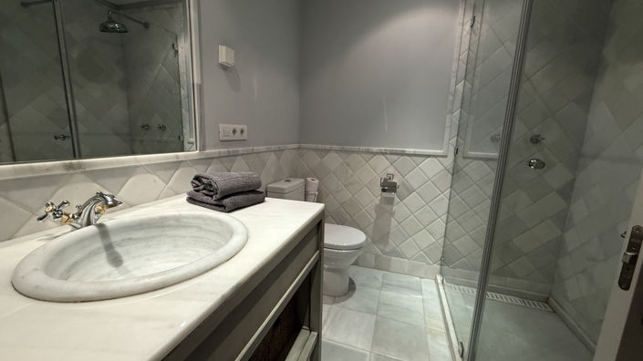 Image No.11-2 Bed Apartment for sale