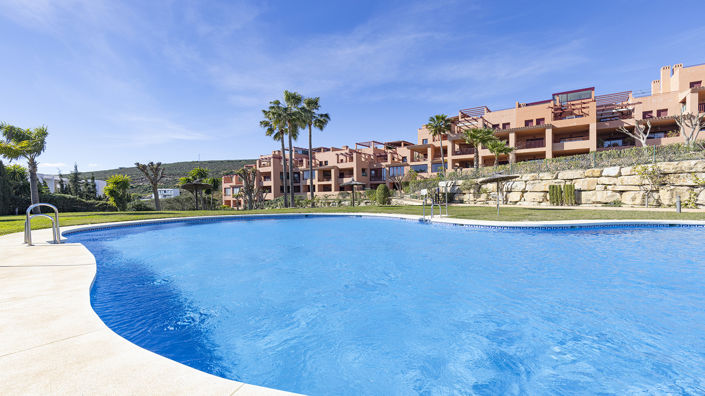 Image No.3-3 Bed Property for sale