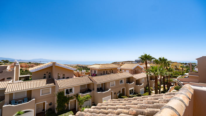 Image No.29-4 Bed Townhouse for sale