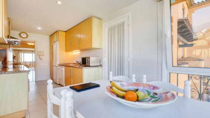 Image No.8-3 Bed Apartment for sale