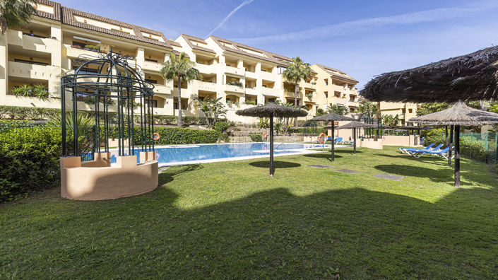 Image No.20-2 Bed Property for sale
