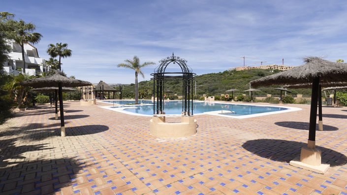 Image No.27-2 Bed Property for sale