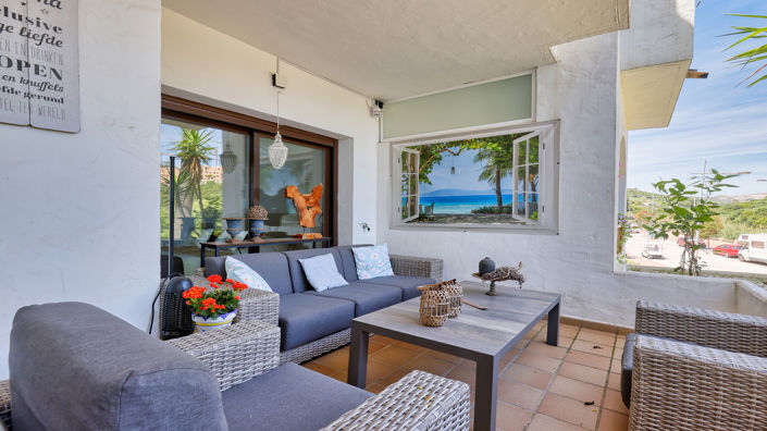 Image No.30-2 Bed Property for sale