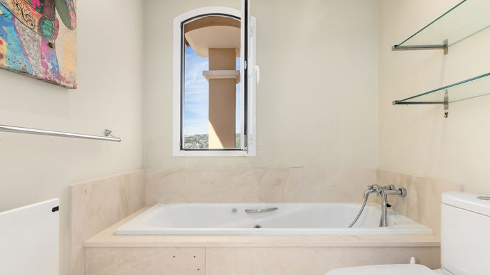 Image No.29-3 Bed Penthouse for sale