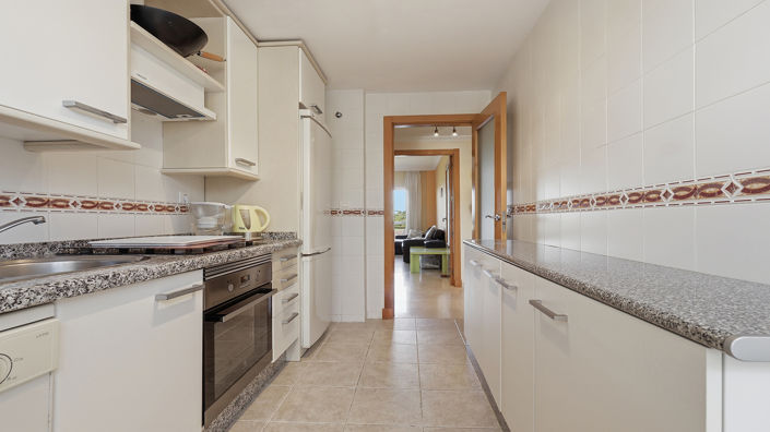 Image No.28-2 Bed Apartment for sale