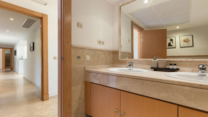 Image No.28-3 Bed Penthouse for sale
