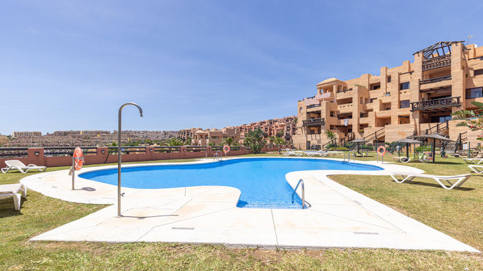 Image No.33-2 Bed Apartment for sale