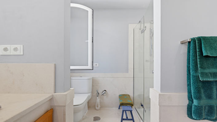 Image No.23-3 Bed Apartment for sale