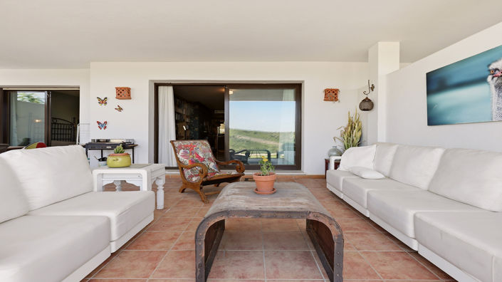 Image No.32-2 Bed Property for sale
