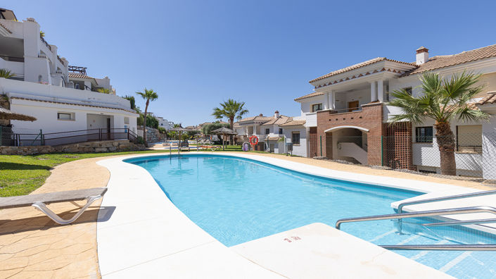 Image No.39-2 Bed Property for sale