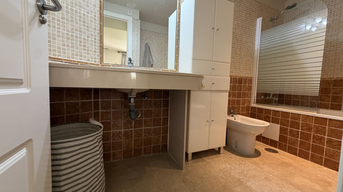Image No.14-2 Bed Apartment for sale