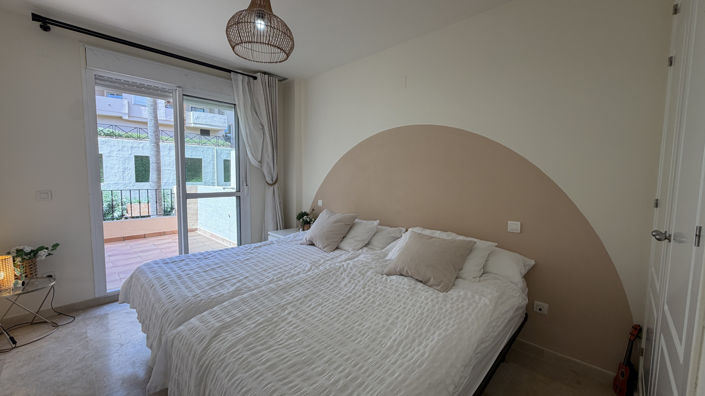 Image No.17-2 Bed Apartment for sale