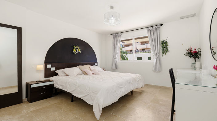 Image No.3-2 Bed Apartment for sale