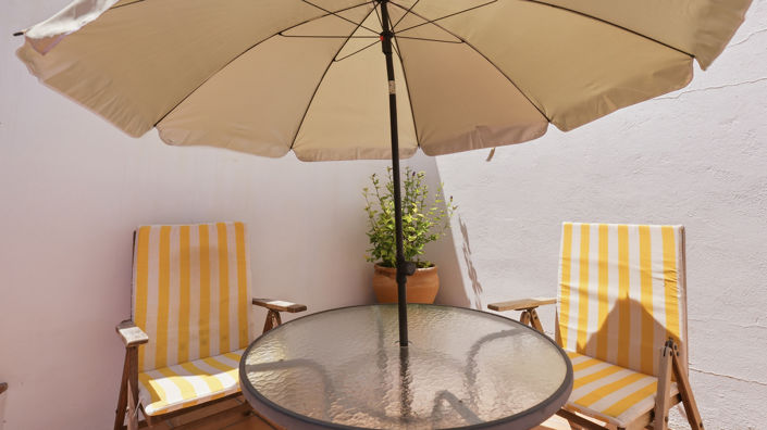 Image No.18-4 Bed House for sale
