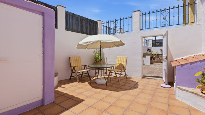Image No.19-4 Bed House for sale