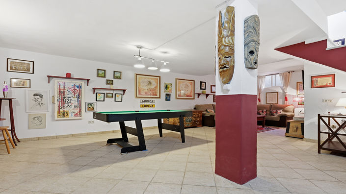 Image No.38-4 Bed House for sale