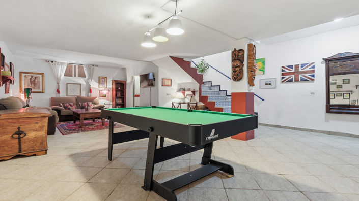 Image No.40-4 Bed House for sale