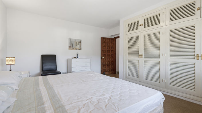 Image No.27-3 Bed Villa for sale
