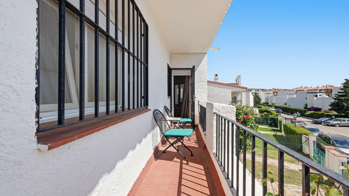 Image No.33-3 Bed Villa for sale