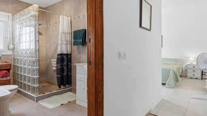 Image No.35-3 Bed Villa for sale