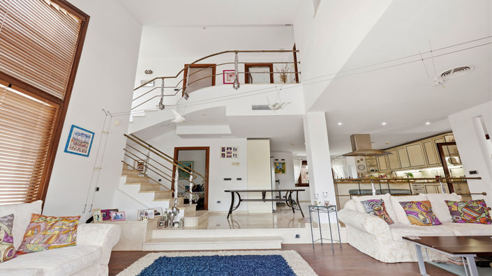 Image No.3-Villa de 3 chambres à vendre à Estepona