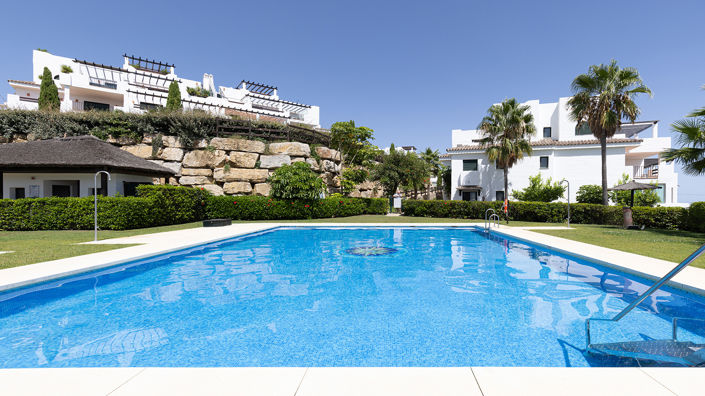 Image No.3-2 Bed Property for sale
