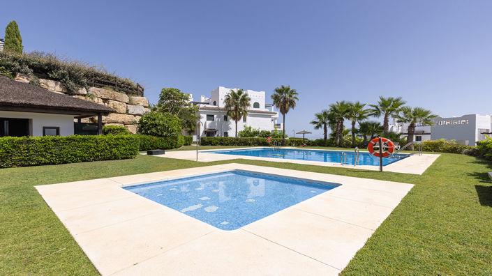 Image No.39-2 Bed Property for sale