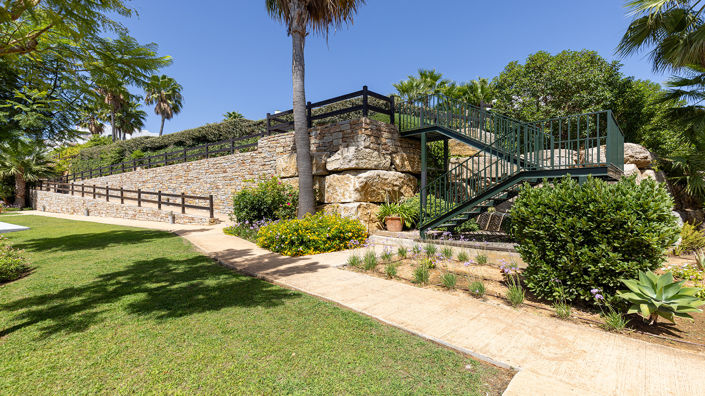 Image No.41-2 Bed Property for sale