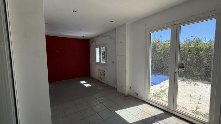 Image No.27-3 Bed Villa for sale