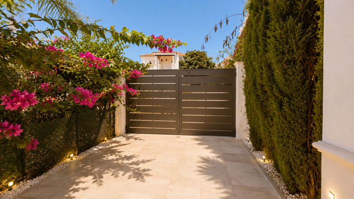 Image No.49-3 Bed Villa for sale