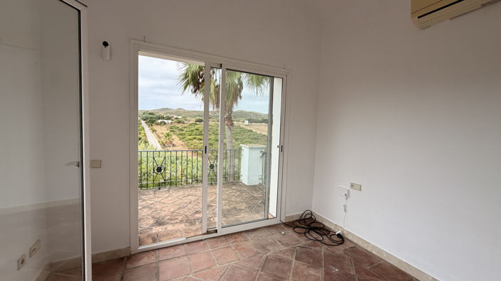 Image No.9-3 Bed Villa for sale