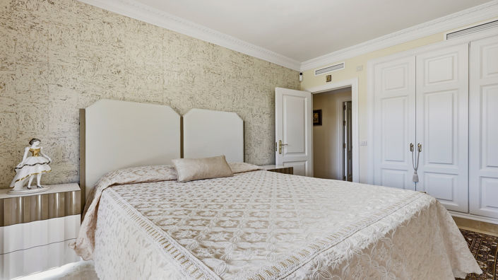 Image No.12-2 Bed Apartment for sale