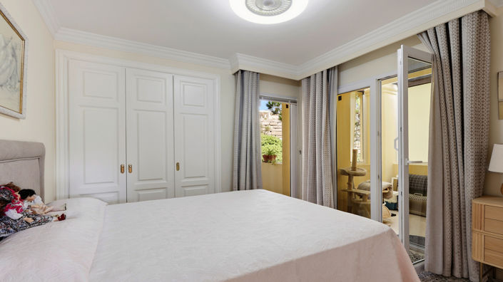 Image No.18-2 Bed Apartment for sale