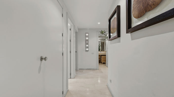 Image No.40-3 Bed Property for sale