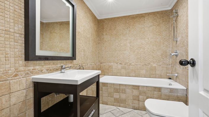 Image No.19-4 Bed Villa for sale