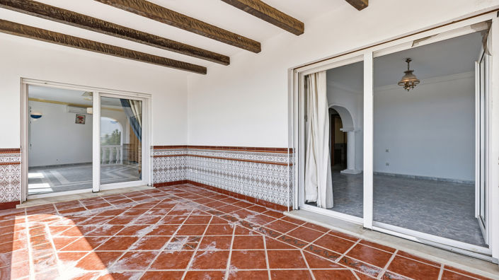 Image No.25-4 Bed Villa for sale